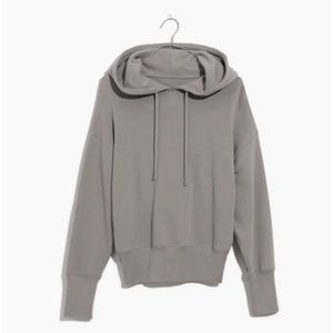 ✧ RIVET & THREAD SWEATHSIRT ✧